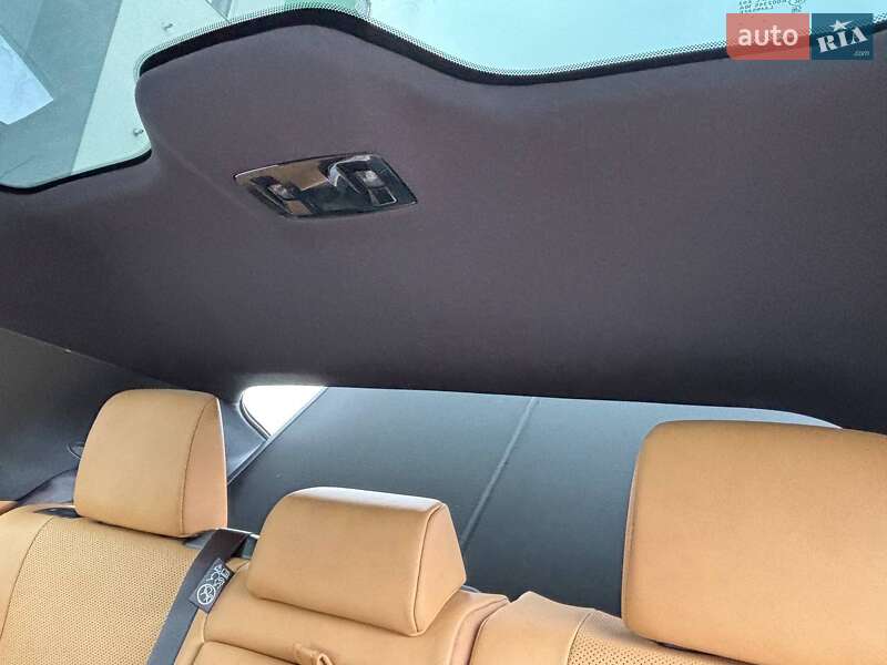 Внедорожник / Кроссовер Lexus RZ 2024 в Ивано-Франковске