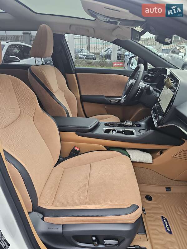 Позашляховик / Кросовер Lexus RZ 2023 в Одесі фото 17 Позашляховик / Кросовер Lexus RZ 2023 в Одесі