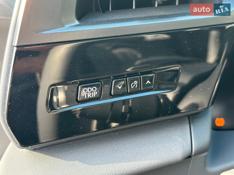 Позашляховик / Кросовер Lexus RZ 2024 в Києві