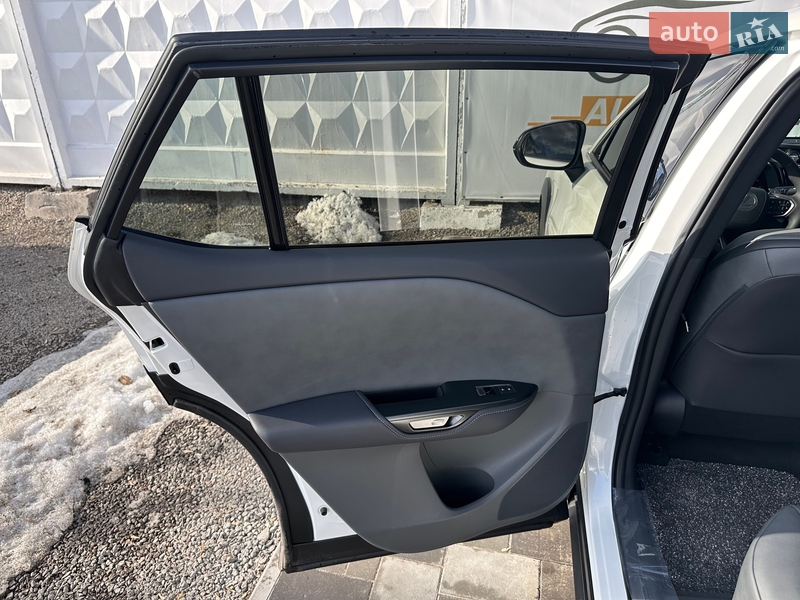 Позашляховик / Кросовер Lexus RZ 2024 в Києві