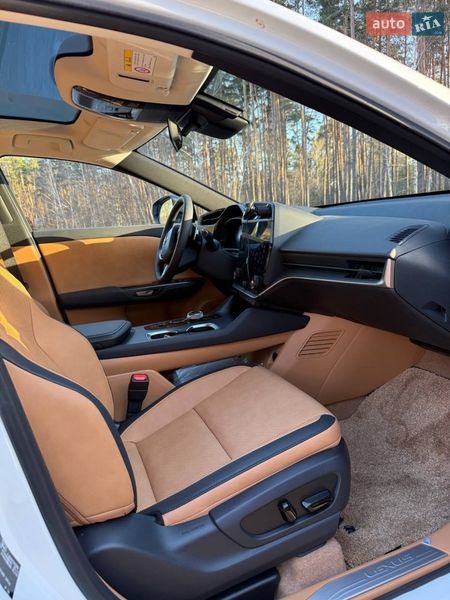Внедорожник / Кроссовер Lexus RZ 2023 в Киеве фото 32 Внедорожник / Кроссовер Lexus RZ 2023 в Киеве