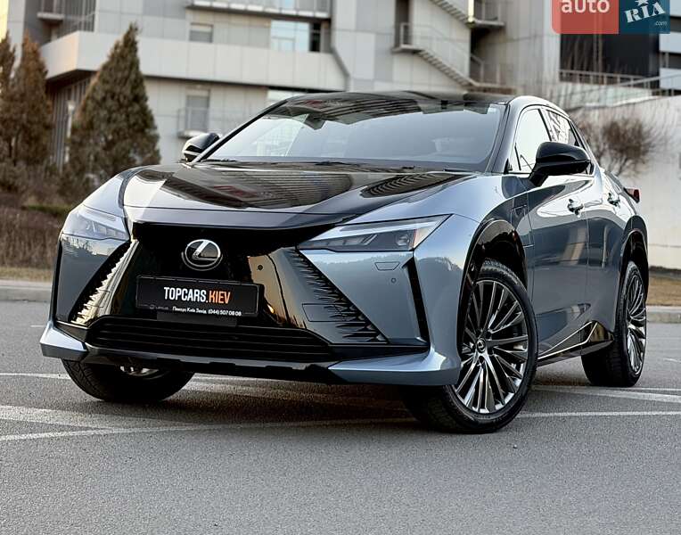 Lexus RZ 2023