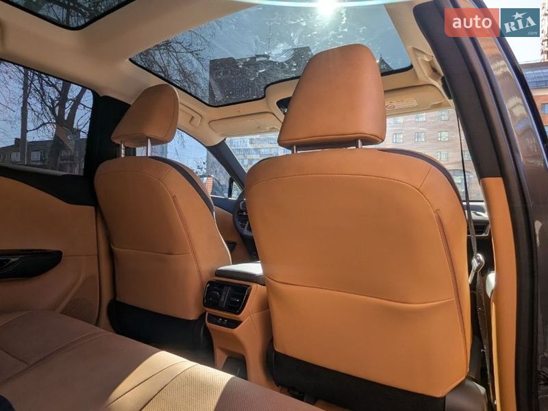 Внедорожник / Кроссовер Lexus RZ 2023 в Киеве фото 28 Внедорожник / Кроссовер Lexus RZ 2023 в Киеве