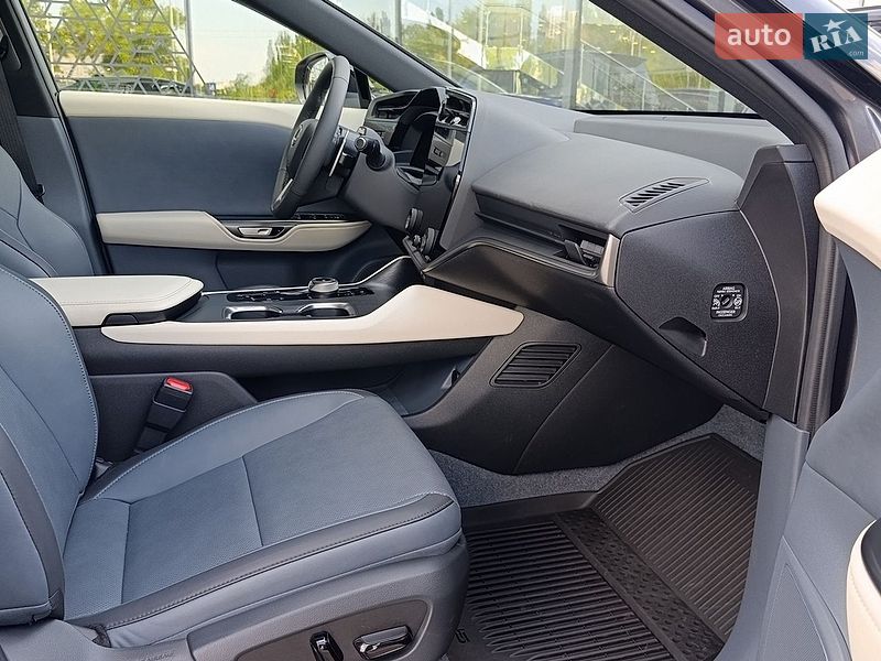Позашляховик / Кросовер Lexus RZ 2024 в Києві