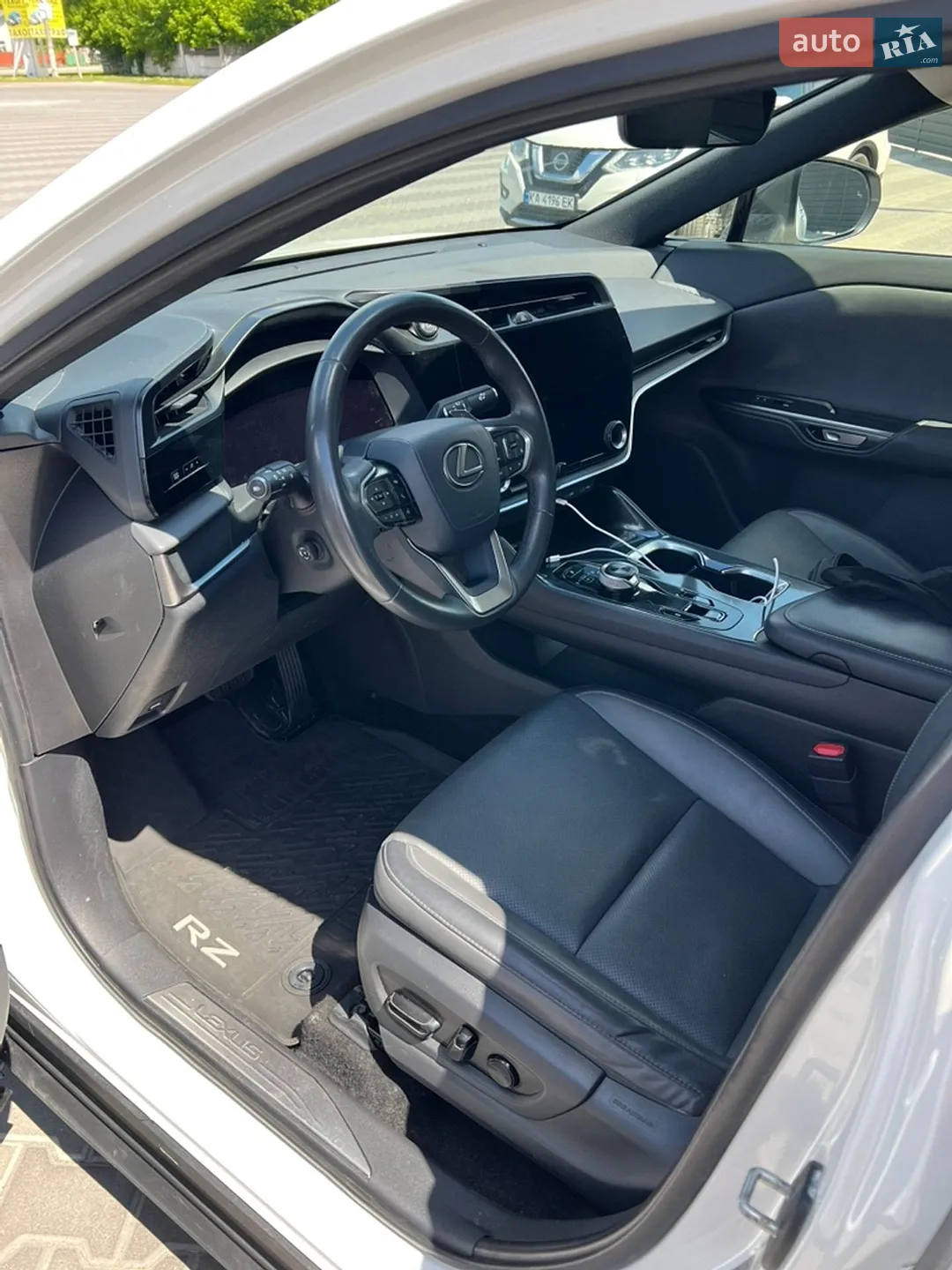 2023 Lexus RZ - мініатюра 14