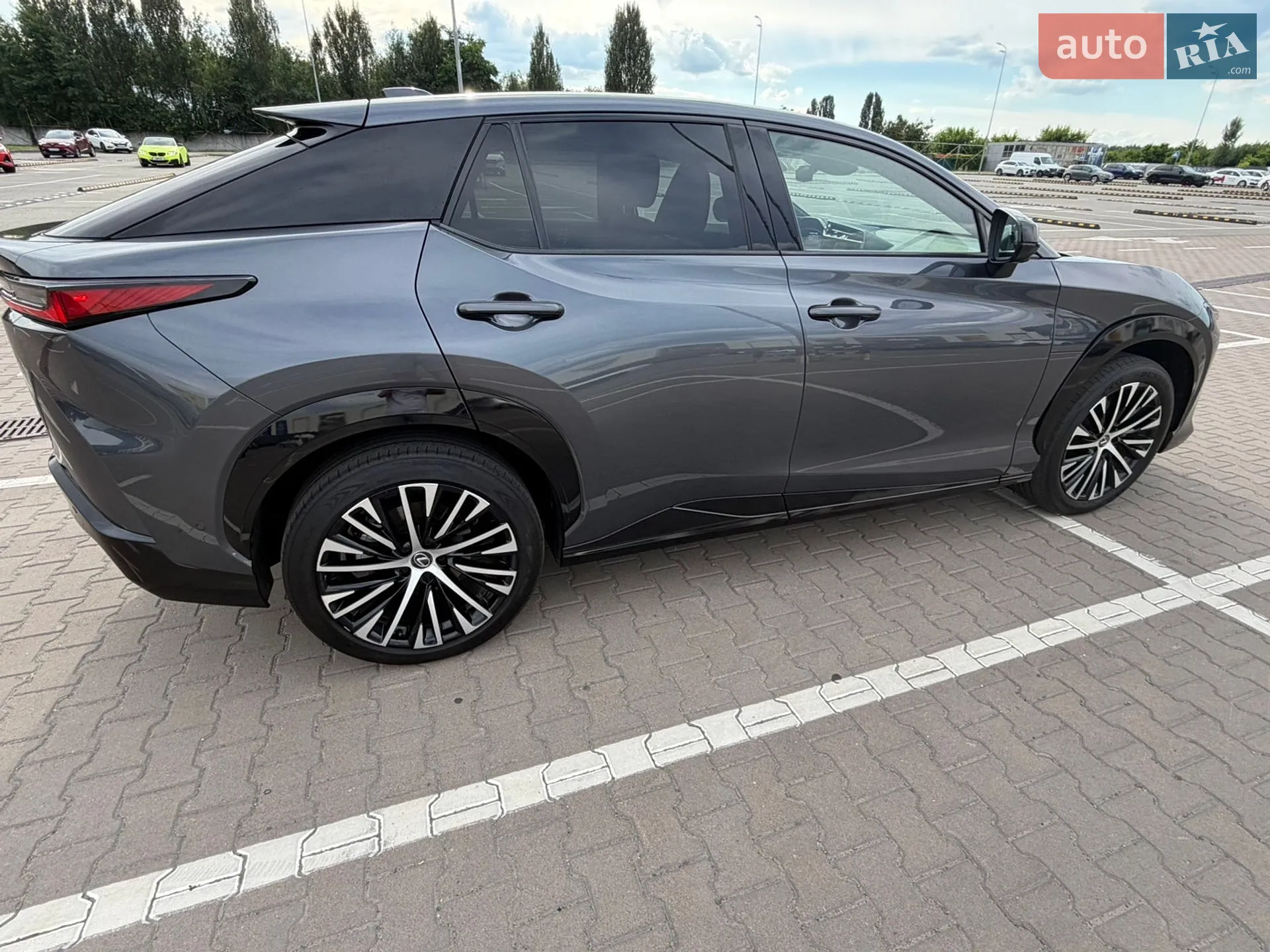 2023 Lexus RZ - мініатюра 10