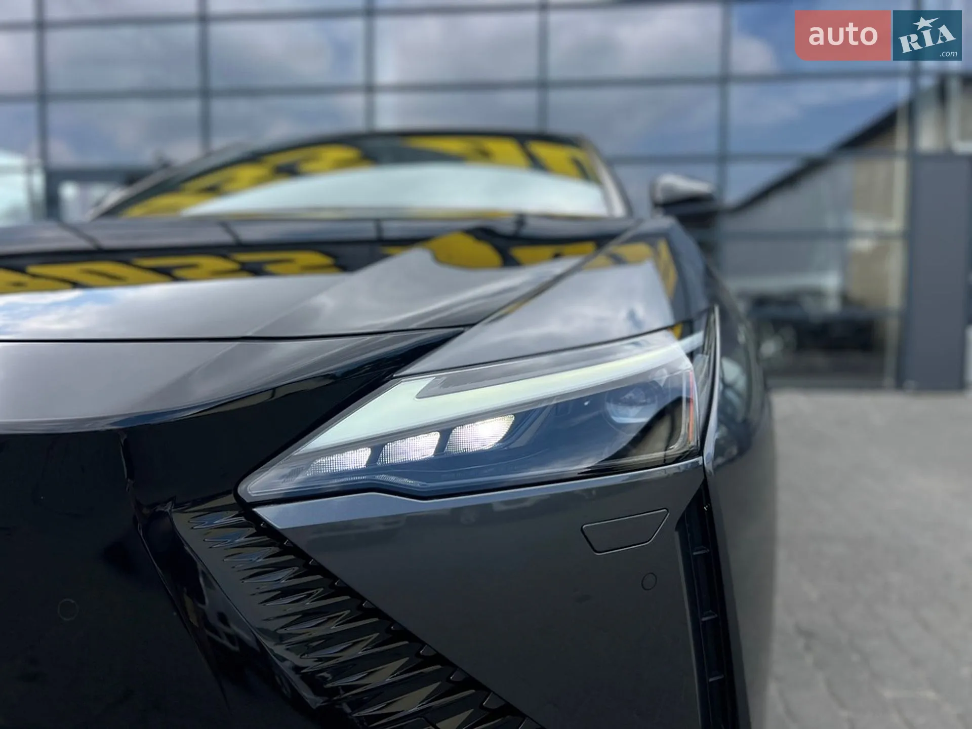 2023 Lexus RZ - мініатюра 10