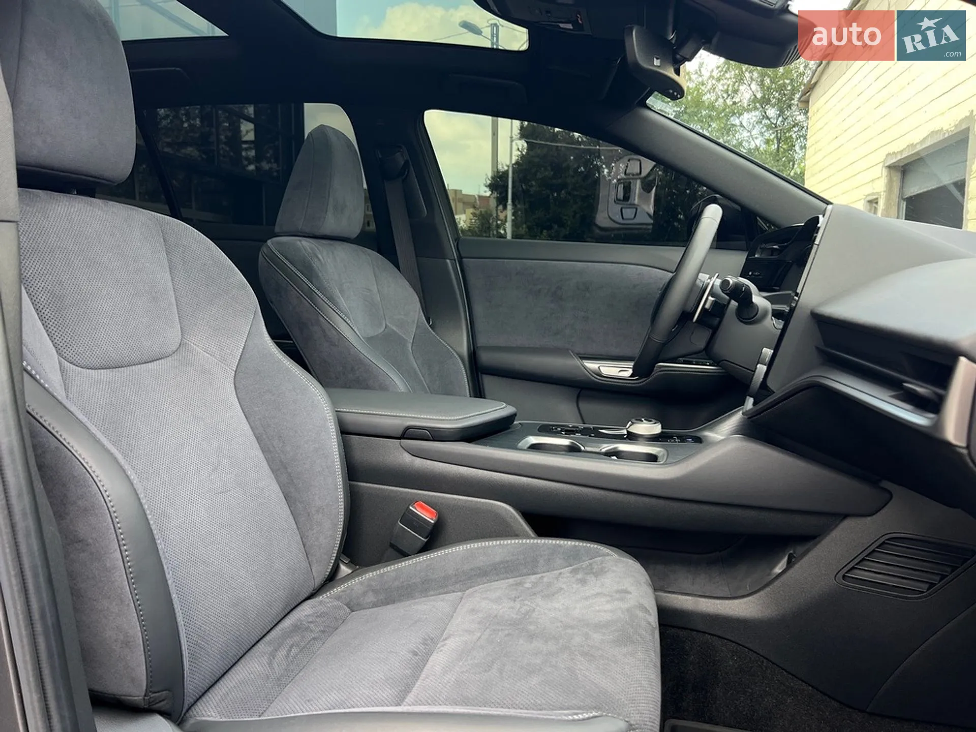 2023 Lexus RZ - мініатюра 23