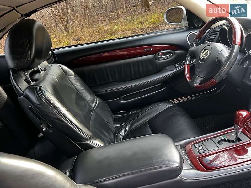 Кабриолет Lexus SC 2002 в Киеве фото 23 Кабриолет Lexus SC 2002 в Киеве