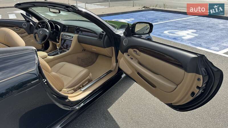 Кабриолет Lexus SC 2010 в Киеве