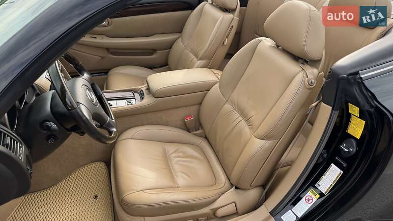 Кабриолет Lexus SC 2010 в Киеве