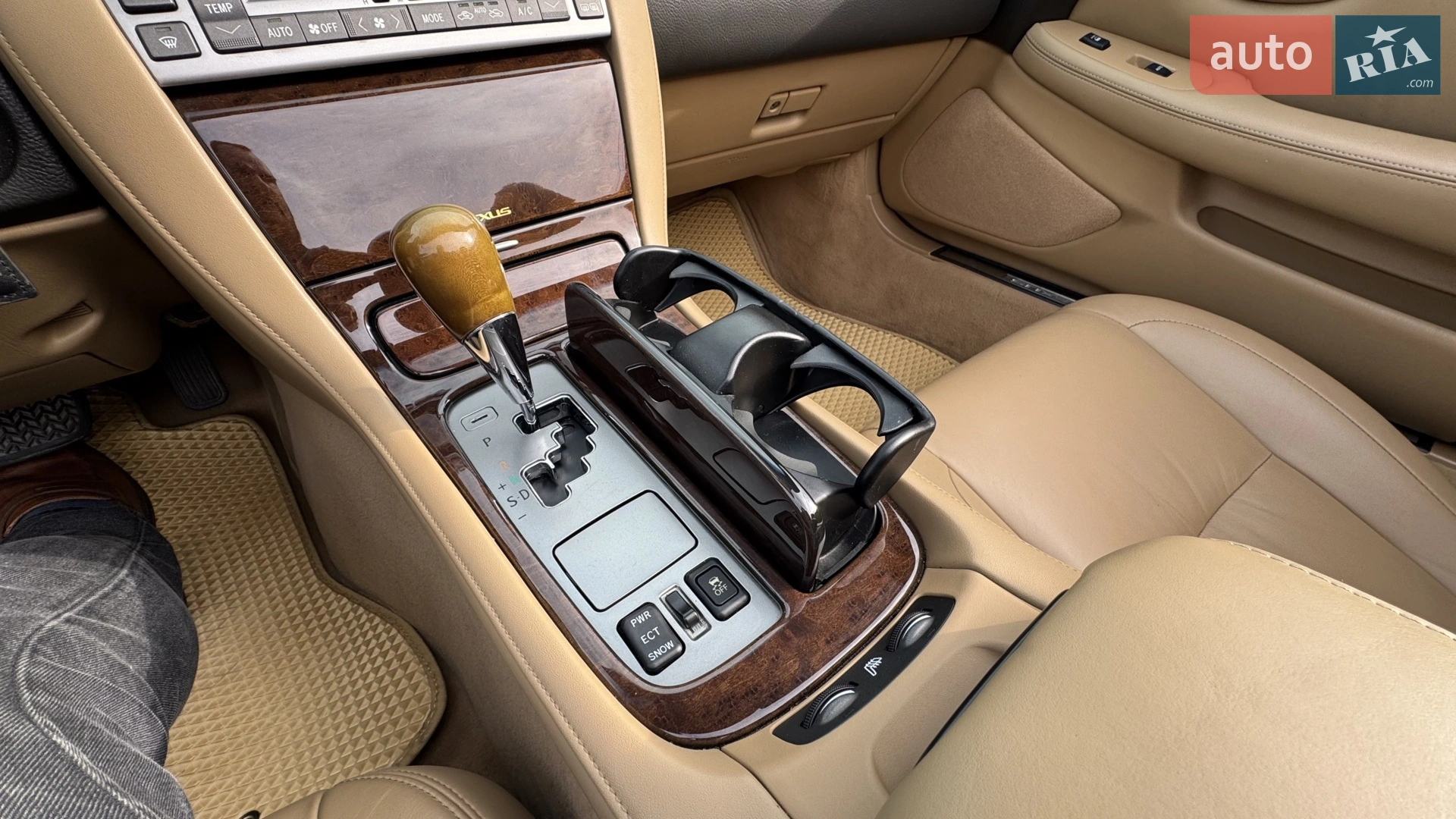 2010 Lexus SC - мініатюра 51