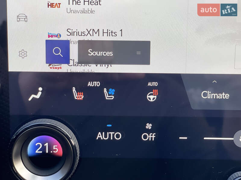 Внедорожник / Кроссовер Lexus TX 2024 в Киеве