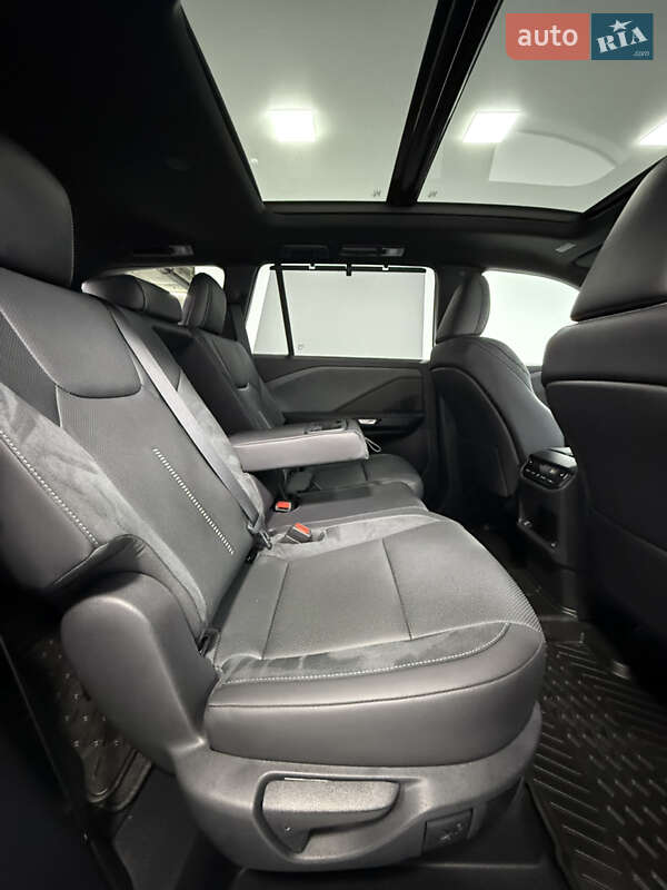 Внедорожник / Кроссовер Lexus TX 2024 в Одессе фото 37 Внедорожник / Кроссовер Lexus TX 2024 в Одессе
