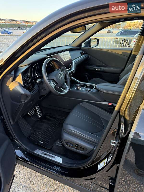 Позашляховик / Кросовер Lexus TX 2024 в Львові фото 11 Позашляховик / Кросовер Lexus TX 2024 в Львові
