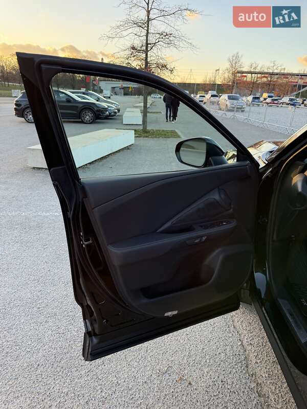 Позашляховик / Кросовер Lexus TX 2024 в Львові фото 13 Позашляховик / Кросовер Lexus TX 2024 в Львові