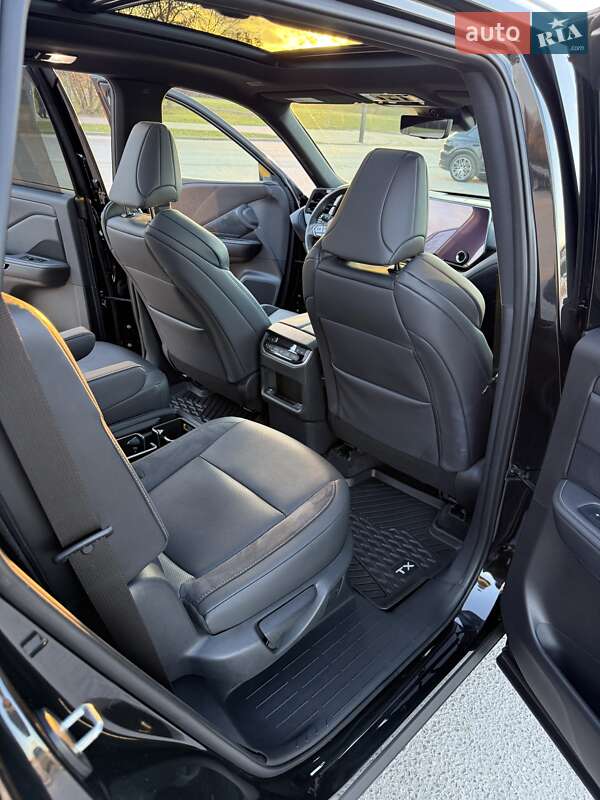 Позашляховик / Кросовер Lexus TX 2024 в Львові фото 17 Позашляховик / Кросовер Lexus TX 2024 в Львові