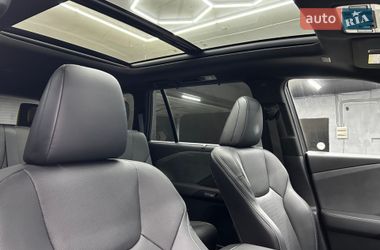 Внедорожник / Кроссовер Lexus TX 2024 в Черновцах