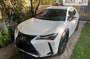 Позашляховик / Кросовер Lexus UX 2020 в Умані