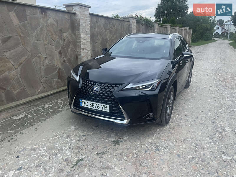 Позашляховик / Кросовер Lexus UX 2021 в Львові