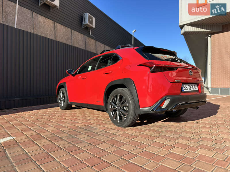 Позашляховик / Кросовер Lexus UX 2019 в Одесі