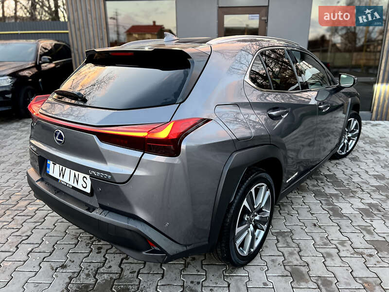 Внедорожник / Кроссовер Lexus UX 2021 в Одессе