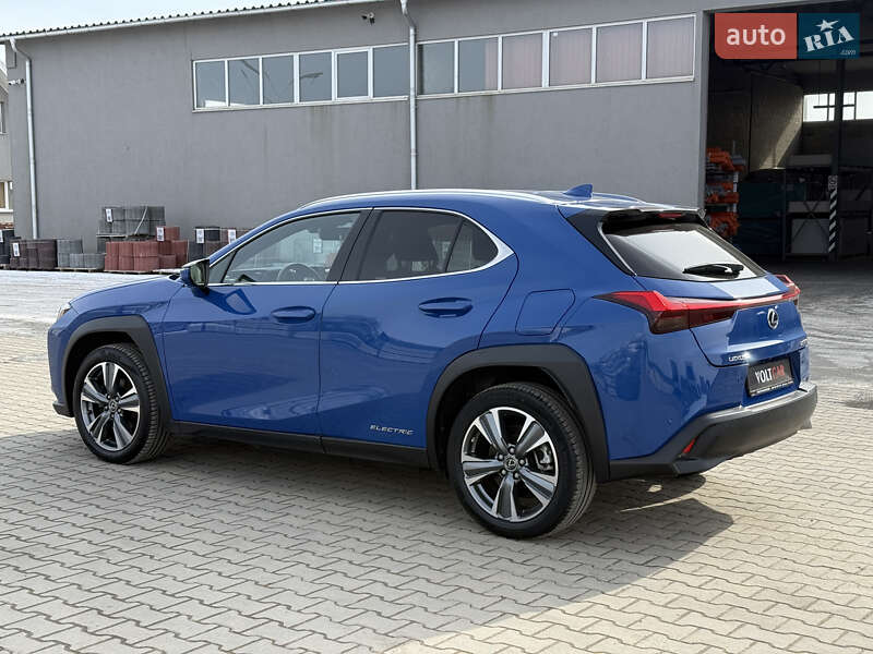 Внедорожник / Кроссовер Lexus UX 2020 в Владимире