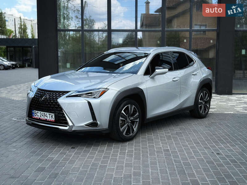 Lexus UX 2020