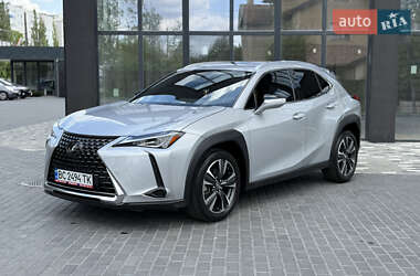 Внедорожник / Кроссовер Lexus UX 2020 в 