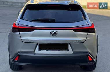 Внедорожник / Кроссовер Lexus UX 2019 в 