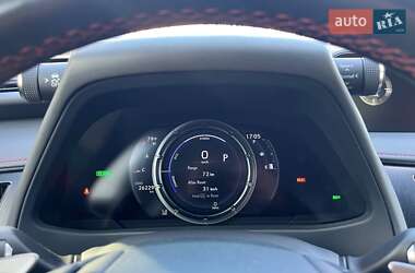 Внедорожник / Кроссовер Lexus UX 2020 в 