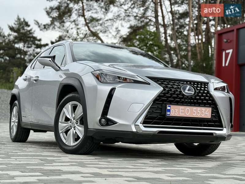 Позашляховик / Кросовер Lexus UX 2020 в Львові фото 16 Позашляховик / Кросовер Lexus UX 2020 в Львові