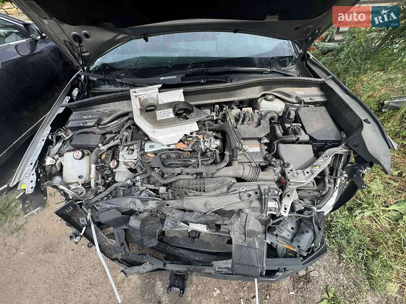 Позашляховик / Кросовер Lexus UX 2018 в Одесі фото 4 Позашляховик / Кросовер Lexus UX 2018 в Одесі