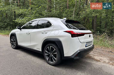 Внедорожник / Кроссовер Lexus UX 2021 в Киеве