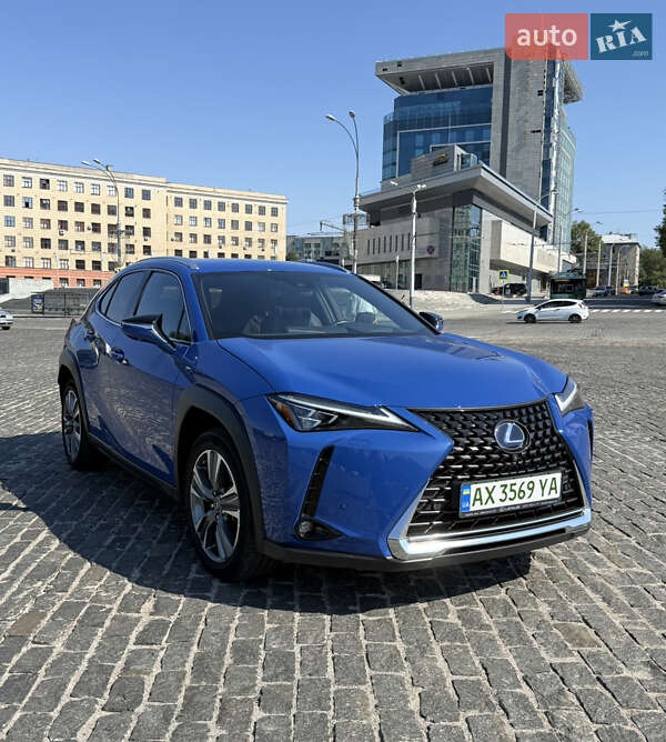 Внедорожник / Кроссовер Lexus UX 2020 в Харькове