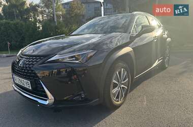 Внедорожник / Кроссовер Lexus UX 2020 в 
