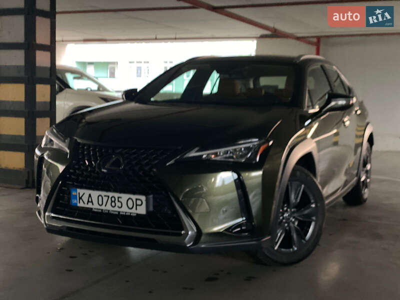 Lexus UX 2020