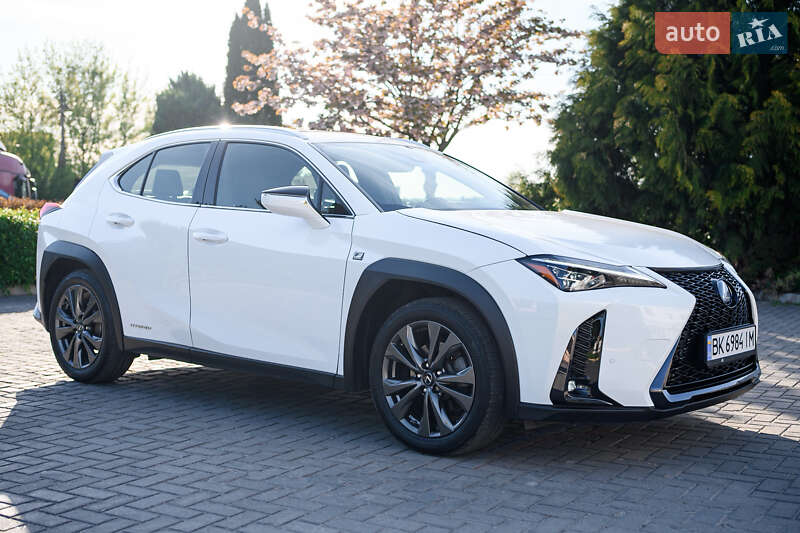 Внедорожник / Кроссовер Lexus UX 2019 в Ровно