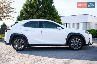 Внедорожник / Кроссовер Lexus UX 2019 в Ровно
