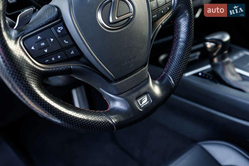 Внедорожник / Кроссовер Lexus UX 2019 в Ровно
