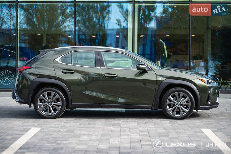 Позашляховик / Кросовер Lexus UX 2023 в Дніпрі фото 10 Позашляховик / Кросовер Lexus UX 2023 в Дніпрі