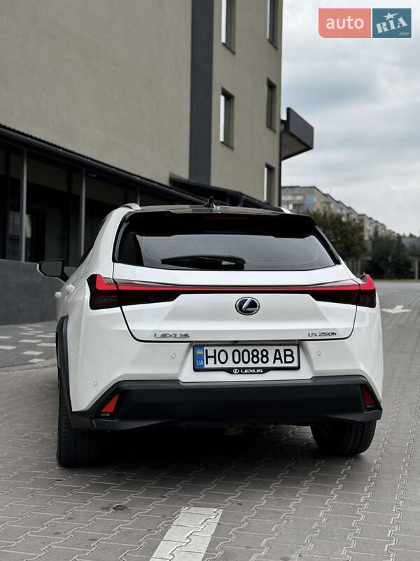 Внедорожник / Кроссовер Lexus UX 2019 в Тернополе фото 6 Внедорожник / Кроссовер Lexus UX 2019 в Тернополе