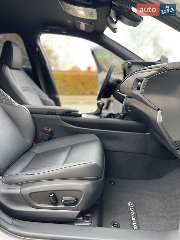 Внедорожник / Кроссовер Lexus UX 2021 в Одессе фото 22 Внедорожник / Кроссовер Lexus UX 2021 в Одессе