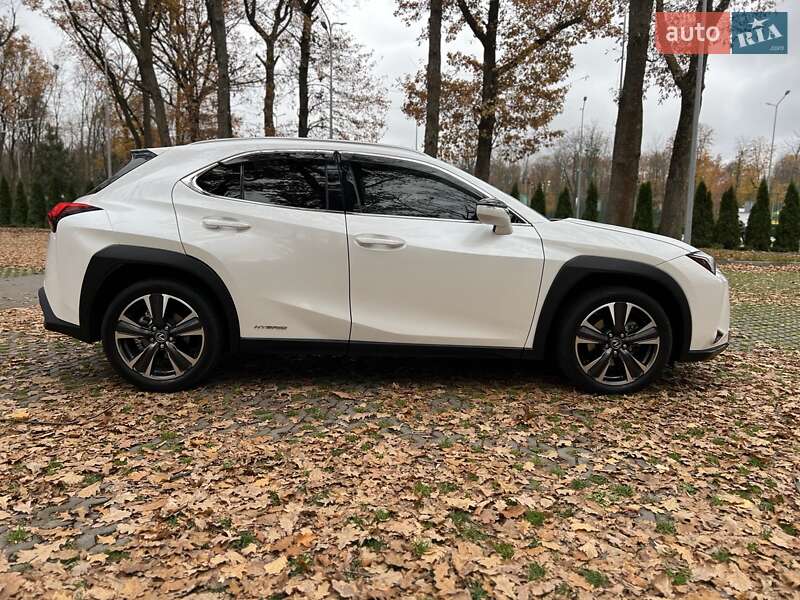 Внедорожник / Кроссовер Lexus UX 2020 в Харькове фото 12 Внедорожник / Кроссовер Lexus UX 2020 в Харькове