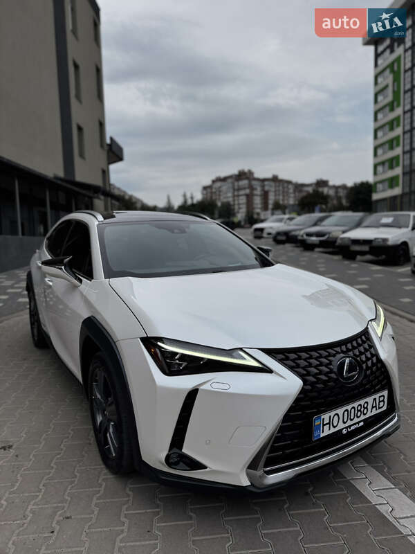 Внедорожник / Кроссовер Lexus UX 2019 в Тернополе фото 3 Внедорожник / Кроссовер Lexus UX 2019 в Тернополе