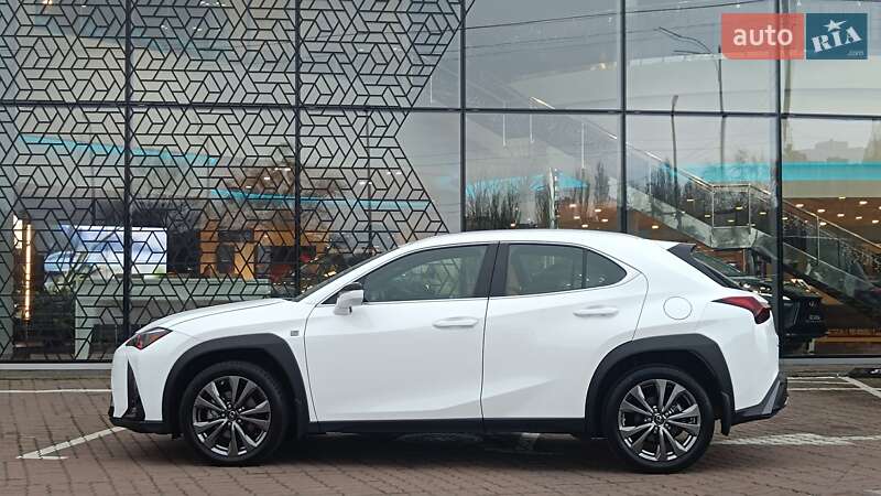 Внедорожник / Кроссовер Lexus UX 2023 в Киеве фото 3 Внедорожник / Кроссовер Lexus UX 2023 в Киеве