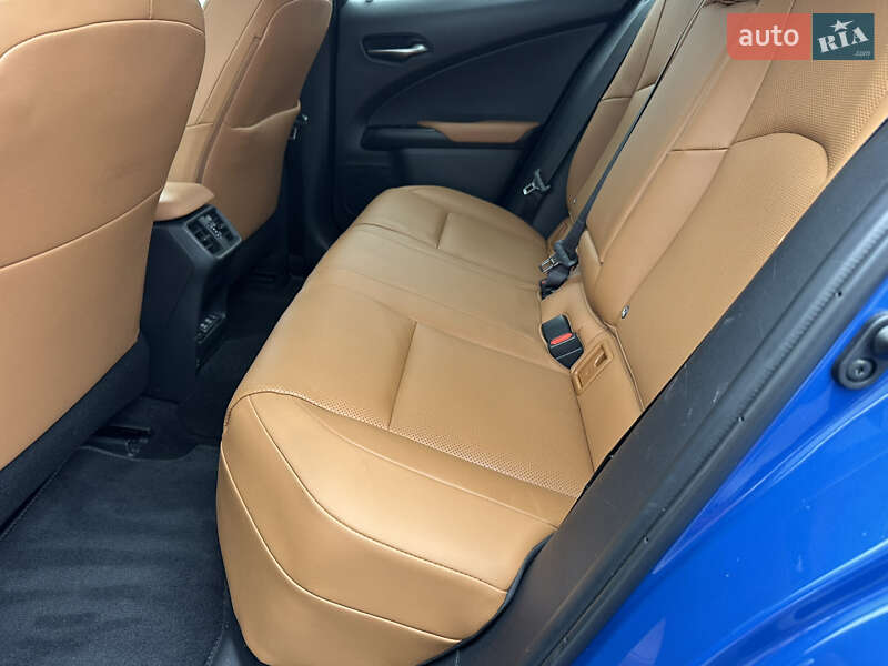 Внедорожник / Кроссовер Lexus UX 2020 в Киеве фото 24 Внедорожник / Кроссовер Lexus UX 2020 в Киеве