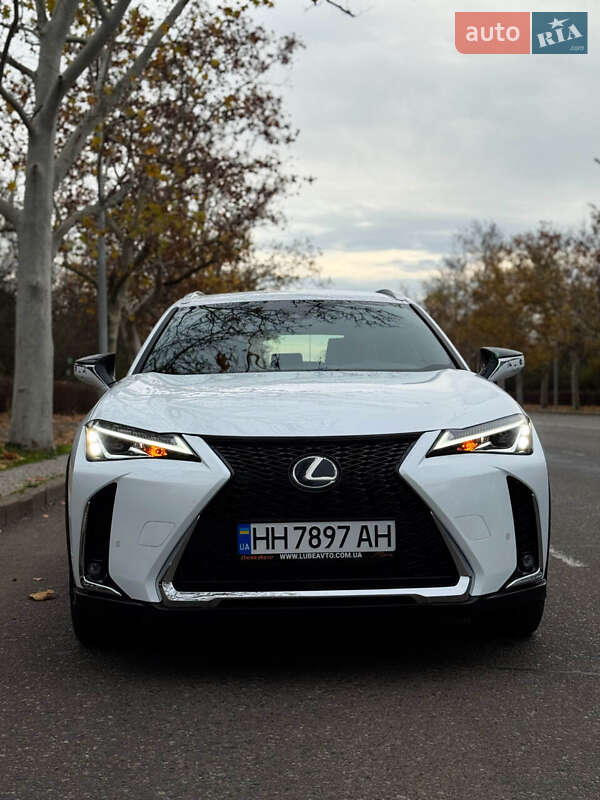 Внедорожник / Кроссовер Lexus UX 2021 в Одессе фото 3 Внедорожник / Кроссовер Lexus UX 2021 в Одессе