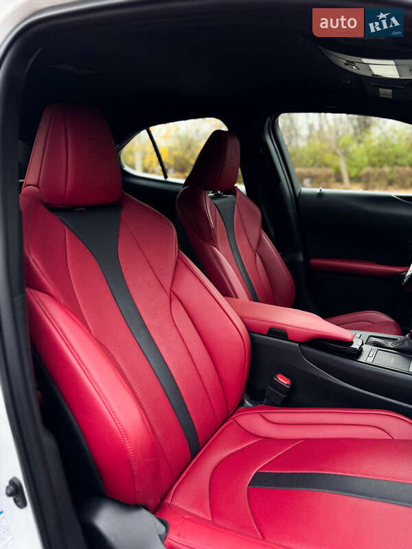 Внедорожник / Кроссовер Lexus UX 2021 в Одессе фото 17 Внедорожник / Кроссовер Lexus UX 2021 в Одессе