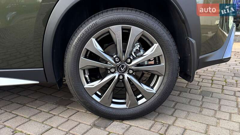 Внедорожник / Кроссовер Lexus UX 2023 в Кривом Роге фото 16 Внедорожник / Кроссовер Lexus UX 2023 в Кривом Роге